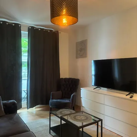 Moderne Vollausgestattete Super Schoene Zentrale Mitten In Ruettenscheid Naehe Messe Διαμέρισμα