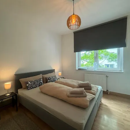 Moderne Vollausgestattete Super Schoene Zentrale Mitten In Ruettenscheid Naehe Messe Διαμέρισμα *